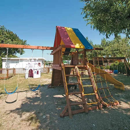 Locazione Turistica Camping Classe Village.8 * Лидо ди Данте