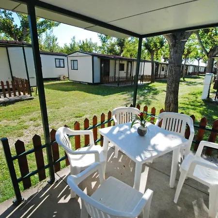 Locazione Turistica Camping Classe Village.8 Лидо ди Данте