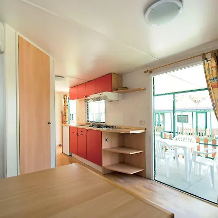 Locazione Turistica Camping Classe Village.8 *